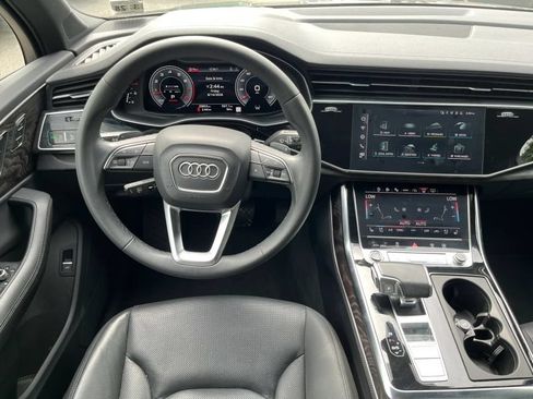 Used 2023 Audi Q7 3.0T Prestige AWD/4WD image 28
