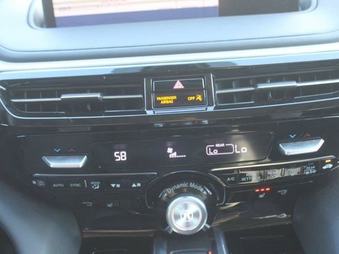 Used 2024 Acura MDX w/ Technology Package FWD image 21
