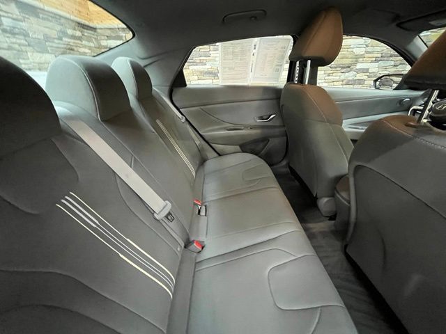 Certified 2023 Hyundai Elantra Blue FWD image 31