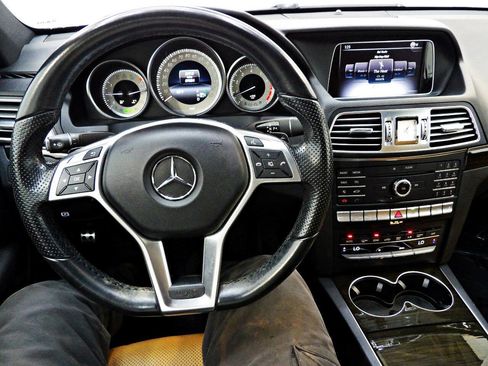 Used 2017 Mercedes-Benz E 400 4MATIC Coupe w/ Premium 2 Package image 15