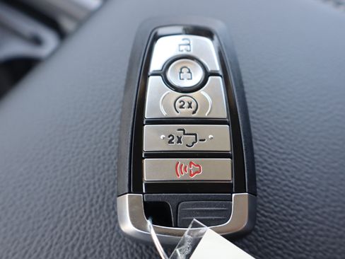 New 2026 Ford F350 Lariat AWD/4WD image 37