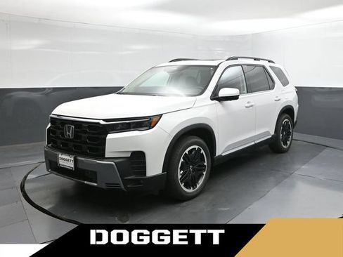 New 2026 Honda Pilot Touring image 1