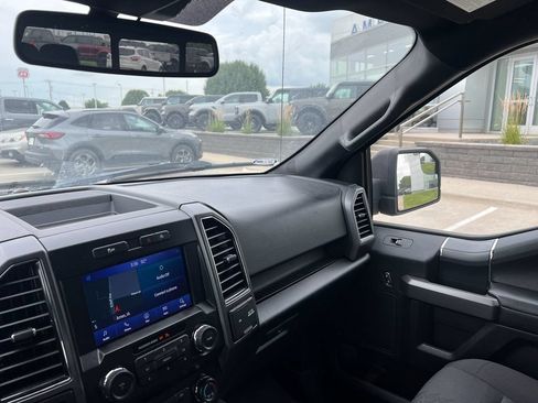 Used 2019 Ford F150 XLT w/ Equipment Group 302A Luxury AWD/4WD image 17