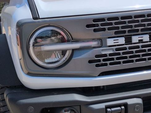New 2026 Ford Bronco Badlands AWD/4WD image 9