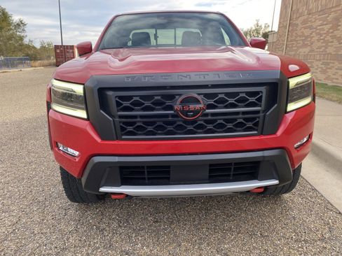 Used 2023 Nissan Frontier PRO-4X w/ Pro Convenience Package image 2