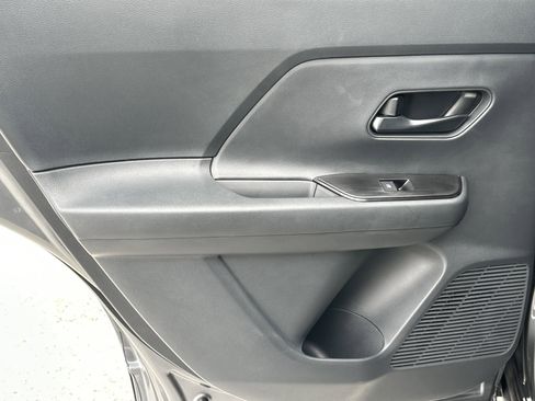 New 2026 Nissan Kicks S image 21