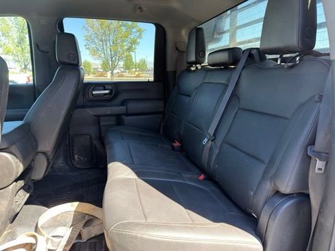 Used 2021 GMC Sierra 3500 4x4 Crew Cab w/ Convenience Package image 9