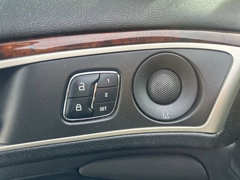 Used 2018 Lincoln MKZ Reserve w/ Technology Package image 29