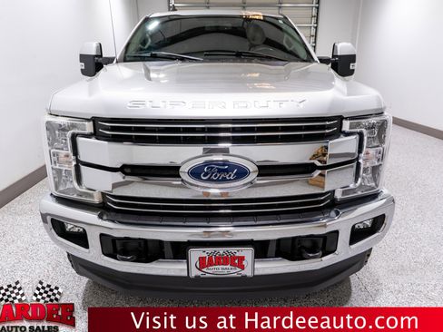 Used 2019 Ford F250 Lariat image 7
