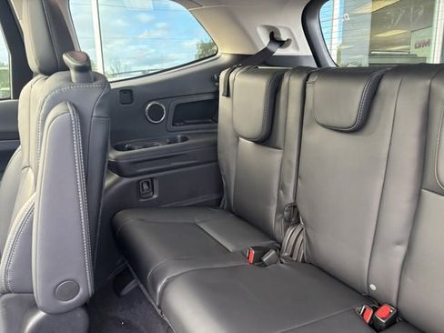 New 2025 Subaru Ascent Limited image 97