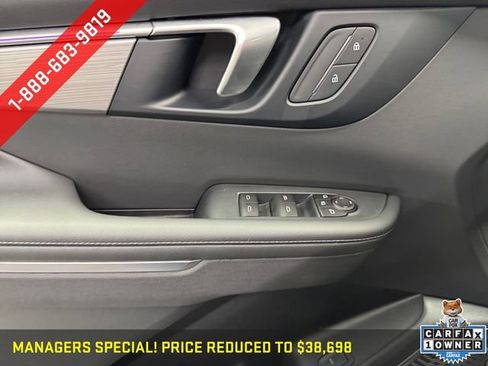 Certified 2025 Buick Enclave Preferred AWD/4WD image 27