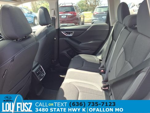 Used 2023 Subaru Forester Premium AWD/4WD image 29