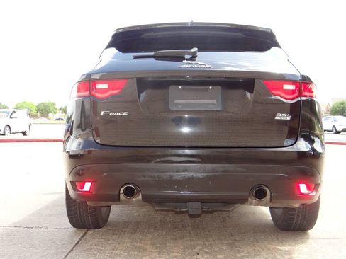 Used 2017 Jaguar F-PACE Premium AWD/4WD image 6