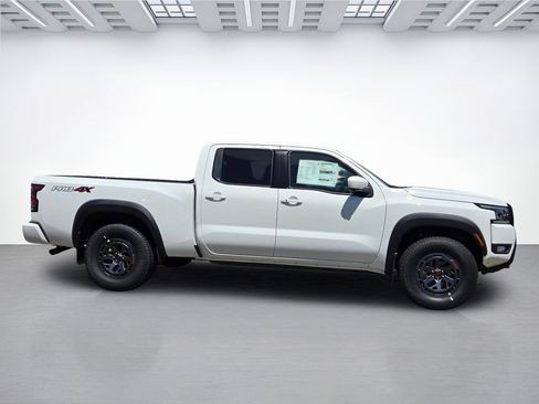 New 2026 Nissan Frontier PRO-4X w/ Pro Premium Package AWD/4WD image 3