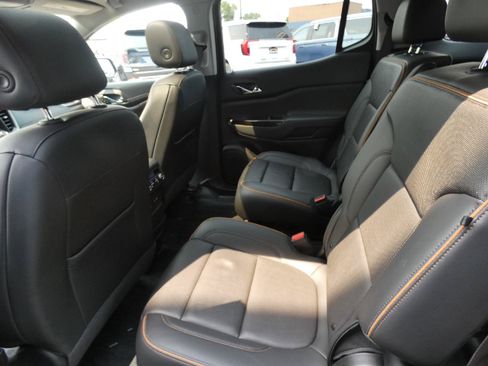 Certified 2023 GMC Acadia AT4 w/ Technology Package AWD/4WD image 13