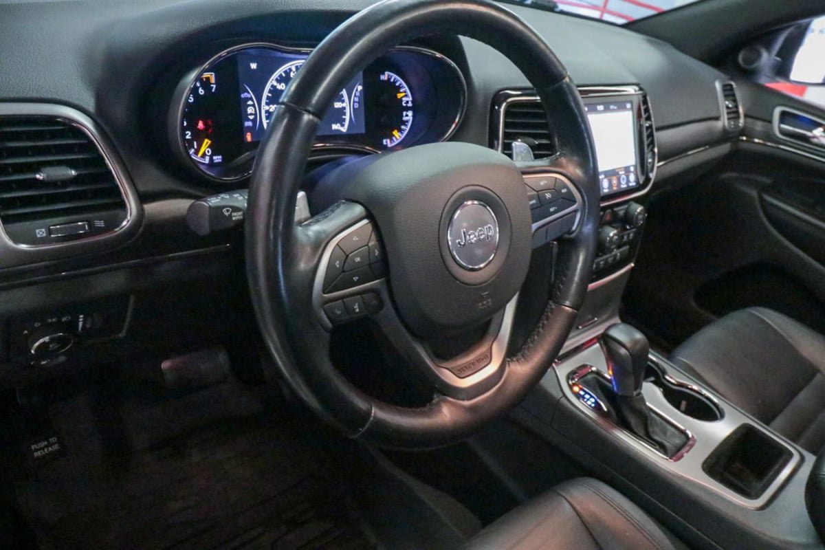 Used 2021 Jeep Grand Cherokee Limited X RWD image 12