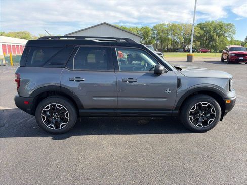 Used 2025 Ford Bronco Sport Outer Banks w/ Outer Banks Tech Package+ AWD/4WD image 6
