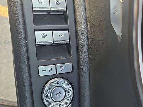 Used 2024 Genesis GV80 2.5T image 15