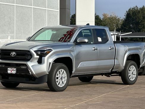 New 2026 Toyota Tacoma SR5 image 8