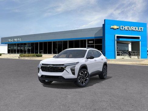 New 2026 Chevrolet Trax RS image 8