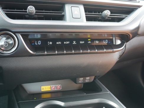 Certified 2025 Lexus UX 300h FWD w/ Accessory Package (Z1) image 18