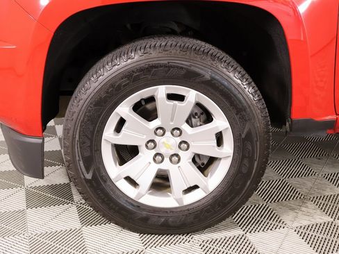 Used 2019 Chevrolet Colorado LT w/ LT Convenience Package image 17