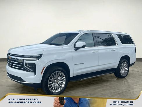New 2026 Chevrolet Suburban LT w/ Comfort Package image 2
