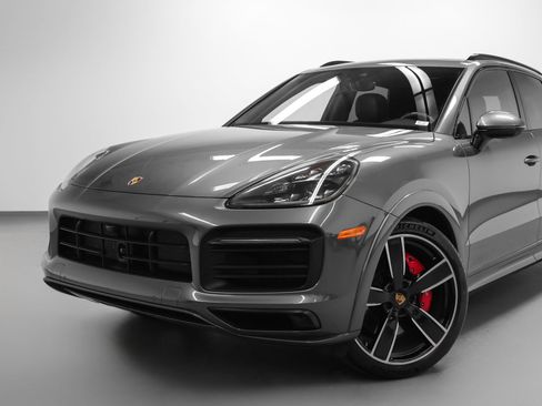 Certified 2021 Porsche Cayenne GTS AWD/4WD image 7