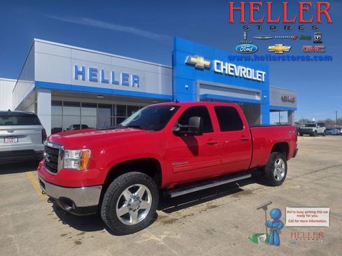Used 2011 GMC Sierra 2500 SLT w/ Entertainment Package image 1