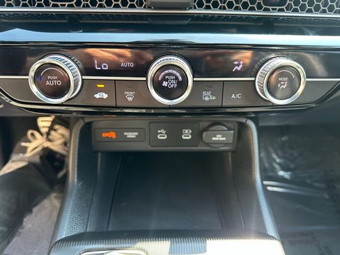 Used 2025 Honda Civic Sport image 20
