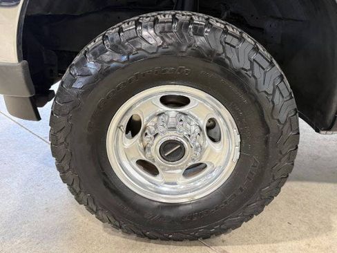 Used 2002 Ford F250 XLT AWD/4WD image 13