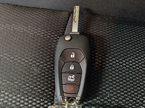 Used 2019 Chevrolet Sonic LT image 32