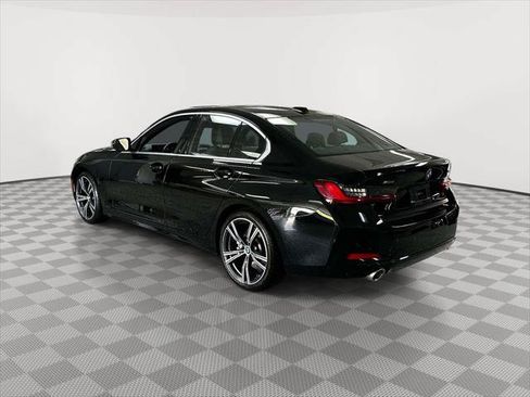 Used 2024 BMW 330i xDrive Sedan w/ Premium Package AWD/4WD image 4