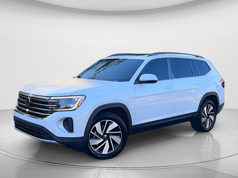 New 2026 Volkswagen Atlas SE image 4
