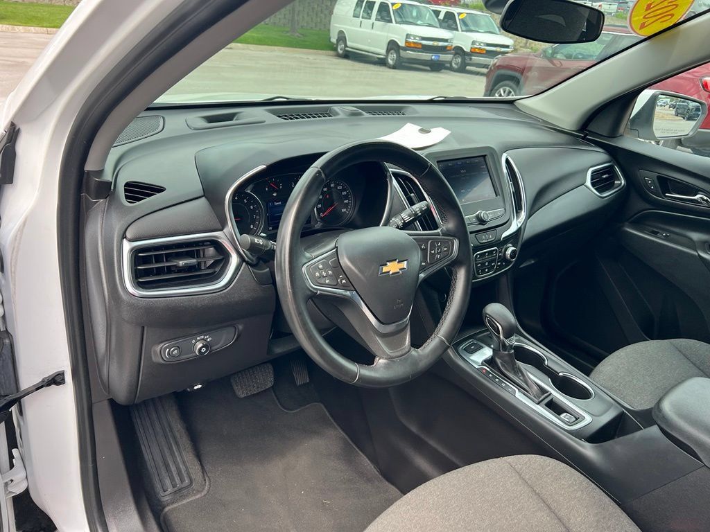 Used 2024 Chevrolet Equinox LT AWD/4WD image 18