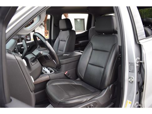 Used 2019 GMC Sierra 1500 SLT w/ SLT Convenience Package image 11