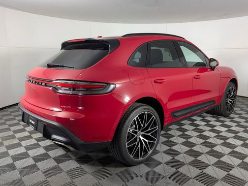 New 2026 Porsche Macan image 7
