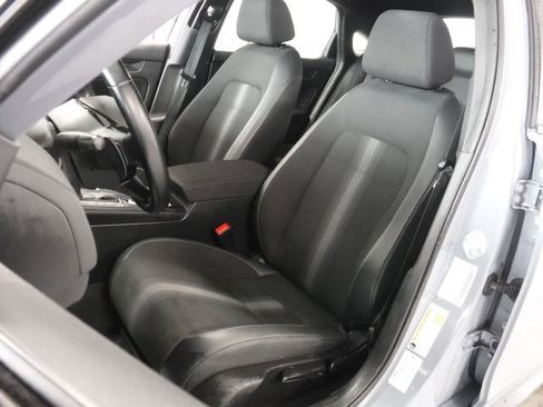 Used 2022 Honda Civic Sport image 8