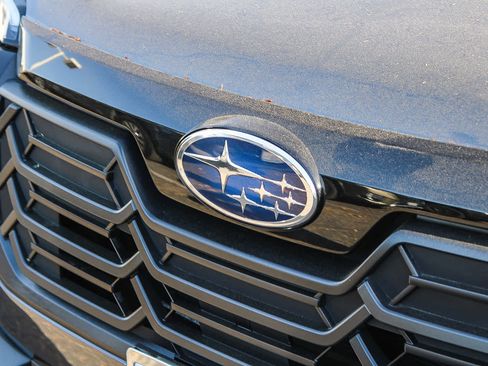 New 2026 Subaru Outback Limited AWD/4WD image 9