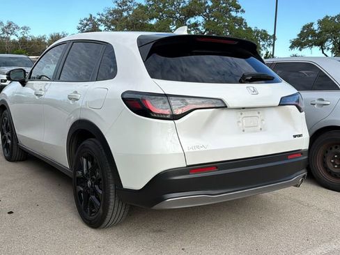 Used 2024 Honda HR-V Sport image 7