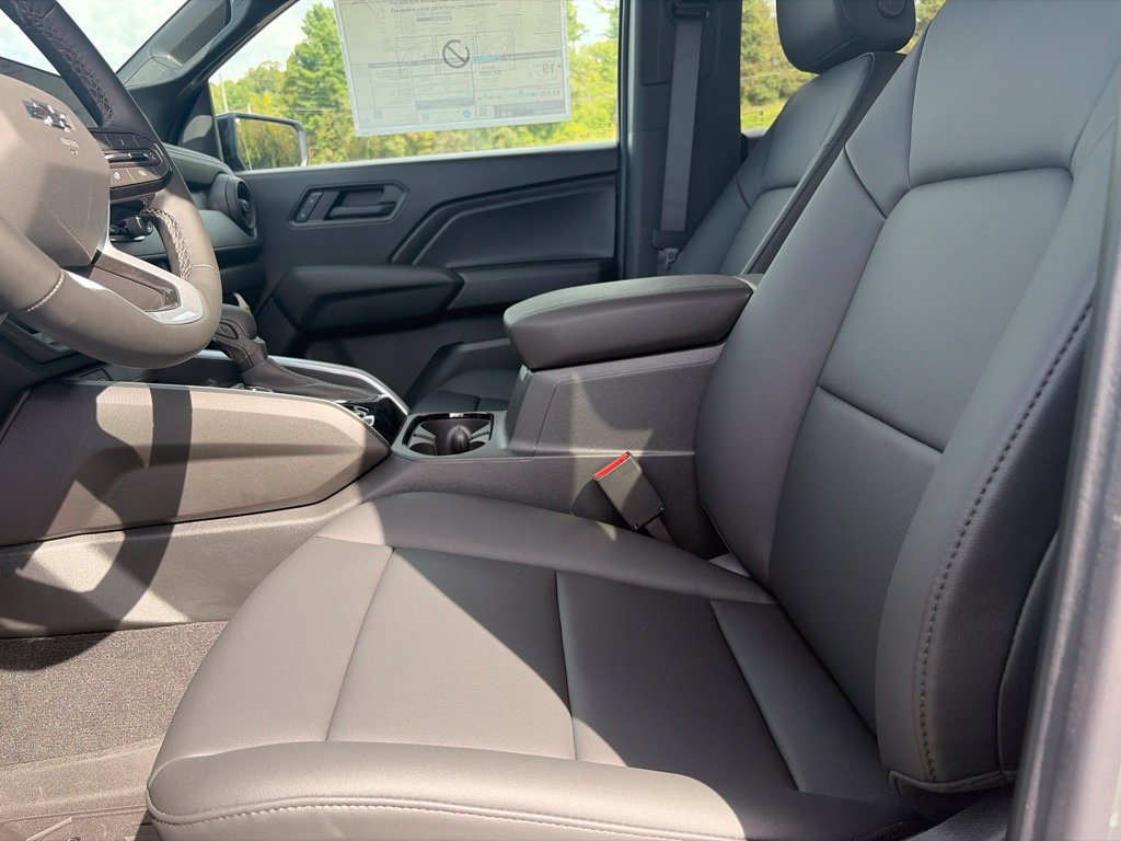 New 2026 Chevrolet Colorado Trail Boss AWD/4WD image 14