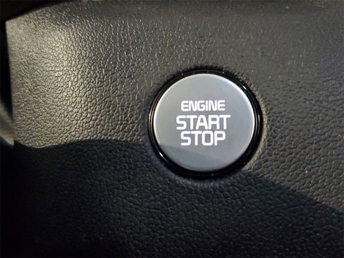 Certified 2022 Kia Sorento EX w/ Panoramic Sunroof Package image 24