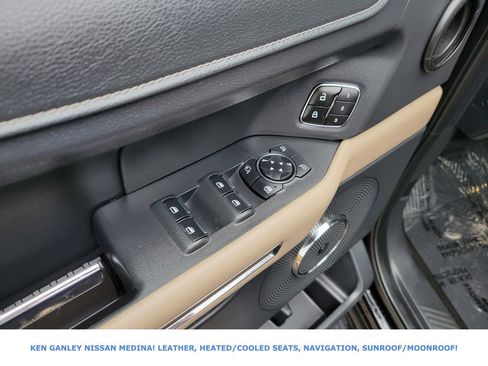 Used 2023 Ford Expedition Limited image 40