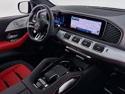 New 2026 Mercedes-Benz GLE 53 AMG 4MATIC Coupe image 15
