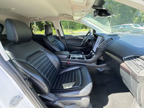 Used 2024 Ford Edge SEL AWD/4WD image 19