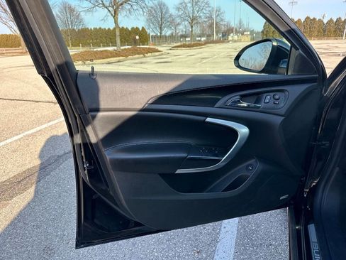 Used 2016 Buick Regal GS w/ Driver Confidence Package #2 image 9