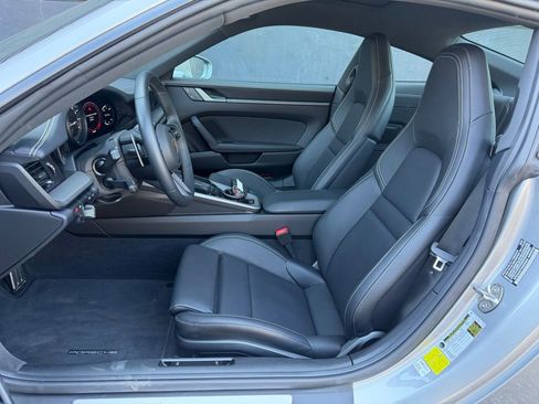 Certified 2024 Porsche 911 Carrera image 5