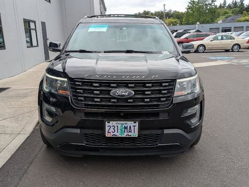 Used 2016 Ford Explorer Sport w/ Equipment Group 401A AWD/4WD image 9