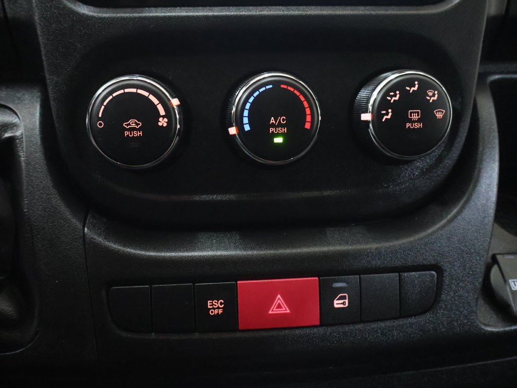 Used 2016 RAM ProMaster 1500 w/ Interior Convenience Group FWD image 22