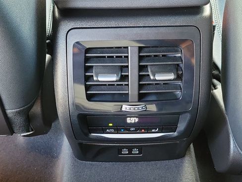 Used 2021 BMW X3 sDrive30i w/ Convenience Package image 13